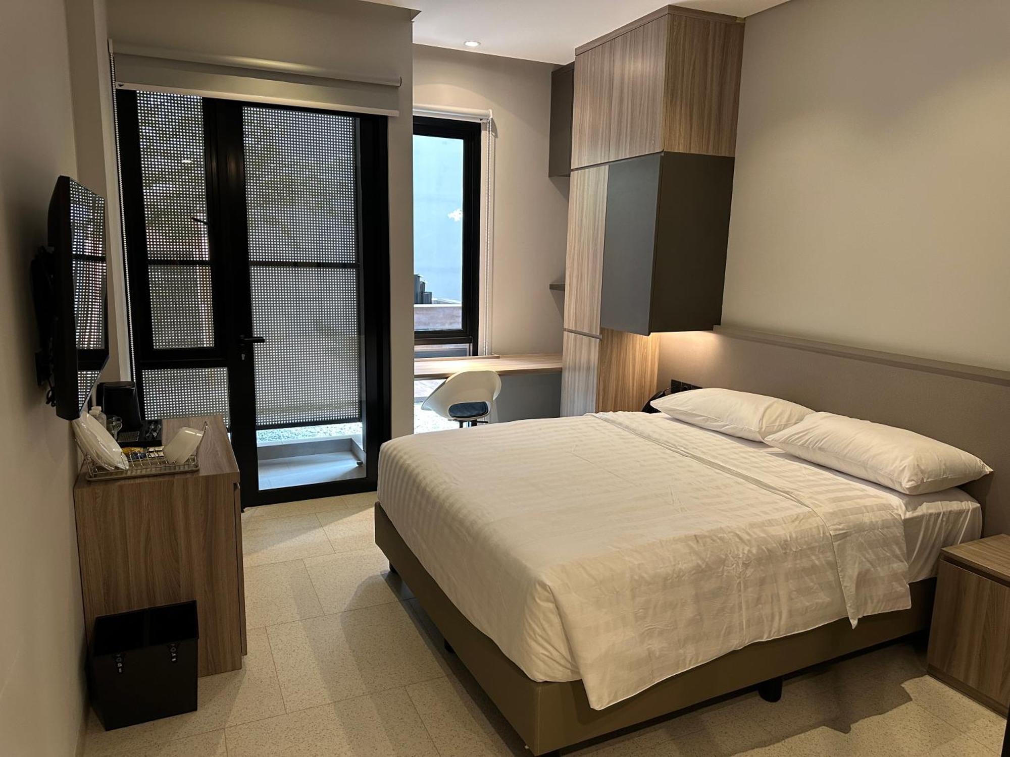 Fulmar Pasteur Hostel Бандунг Екстериор снимка